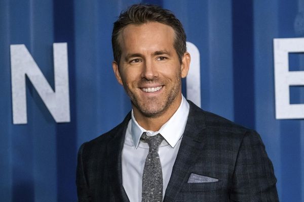 Ryan Reynolds Wants Deadpool to be 'Openly' Bisexual in 'Deadpool 3'