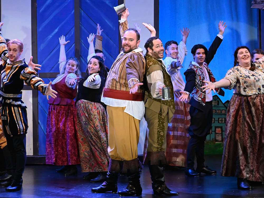 Review: 'Something Rotten' Delivers Pure Spectacle