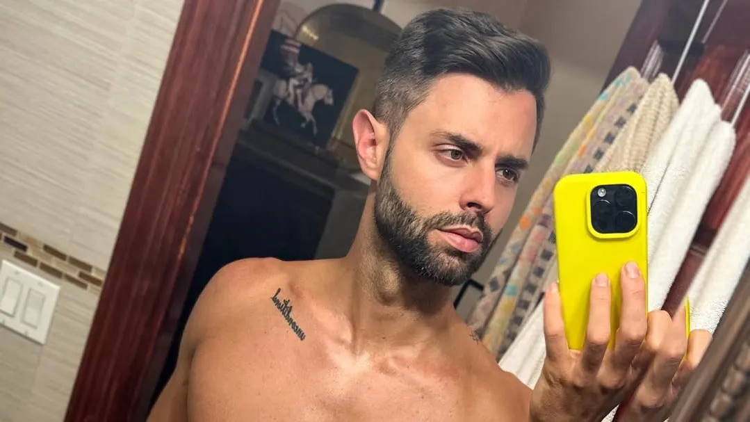 Benji Rivera's Sexy New Photography Uniform