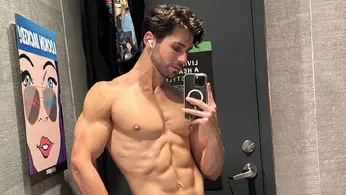 It's Bottoms Up for the Intoxicating Michael Vente