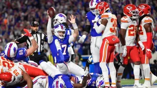 Allen Has 3 TDS and Bills Use Sturdy Defense to Top Mahomes and Chiefs 28-21
