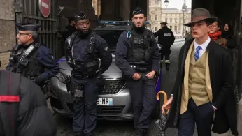 A Mysterious Fedora, a Thieving Cat and Other Stories That Made Us Smile in 2025