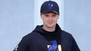 British Curler Bruce Mouat Aims to Show Sports as Safe Space for LGBTQ+ People Ahead of Milano Cortina Olympics